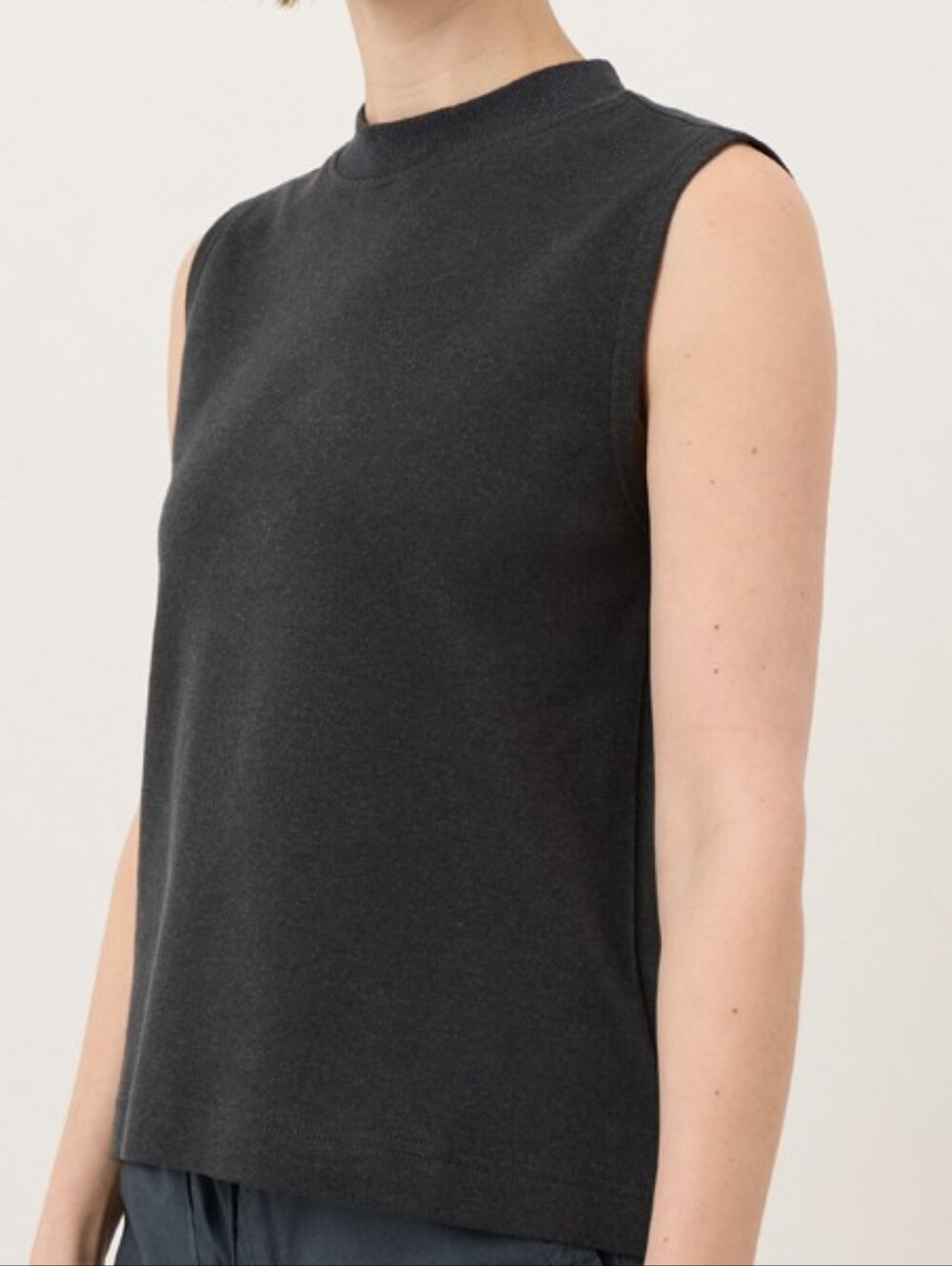 Pact Women's Airplane Mock Neck Shell Size L Minimalist Elevated Basics Organic